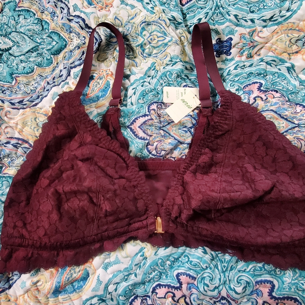 Aerie Front Close Lace Bralette